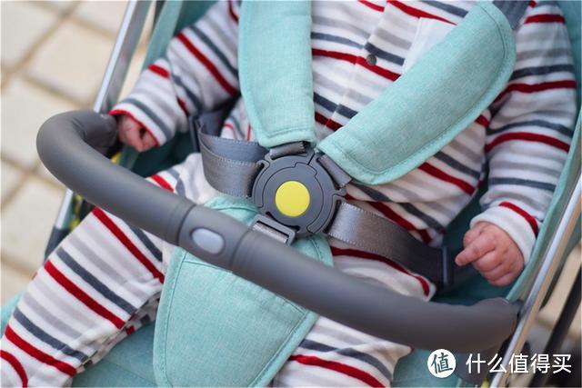 小米推出轻便婴儿推车，可单手开合，拥有独立避震，你会买吗？