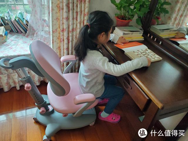让你的孩子身姿更挺拔,西昊萌芽椅简评
