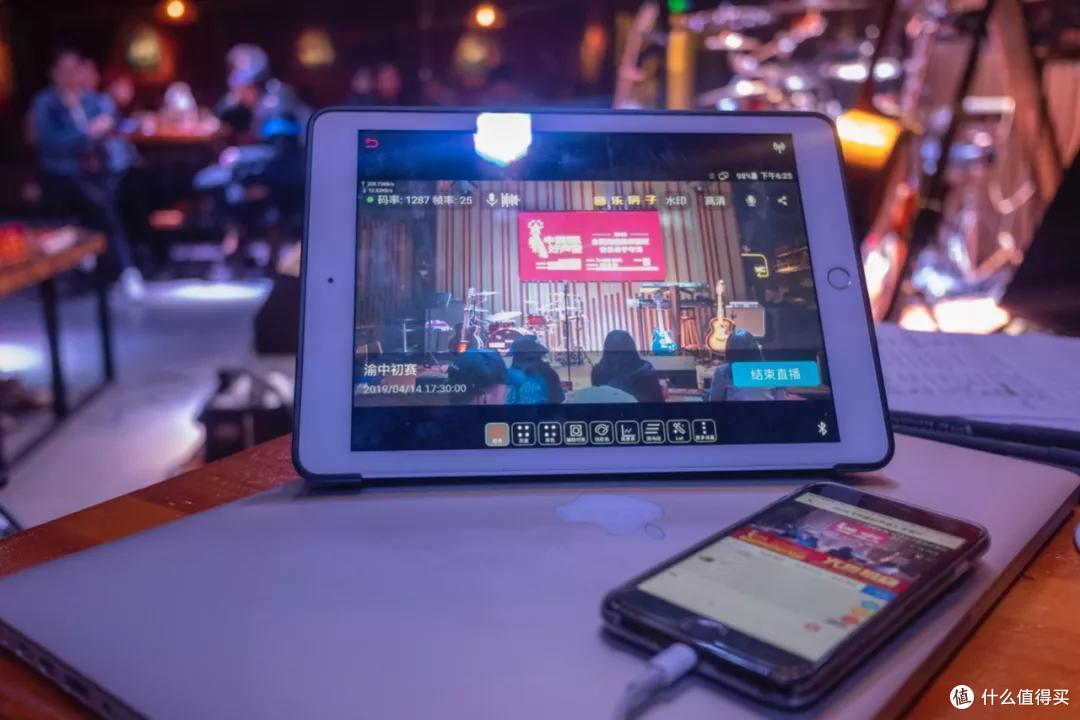 松下X1500 小巧机身实现4K 60P 也不一定要微单嘛~