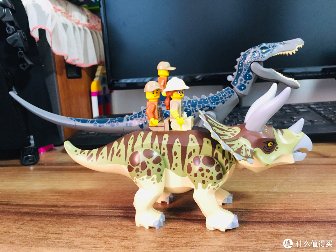 乐高恐龙之重爪龙晒物来自lego75935重爪龙之战