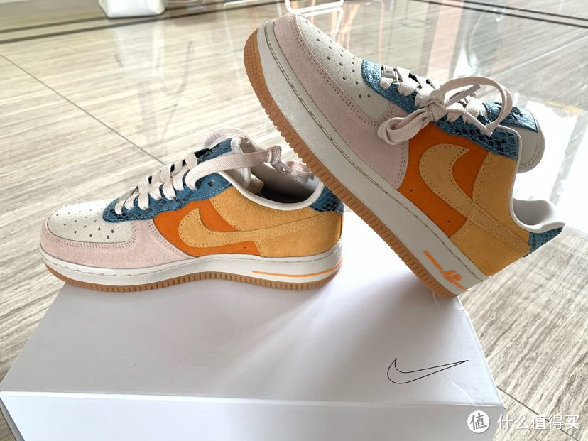 初尝Nike By You，一次定制两双AF1