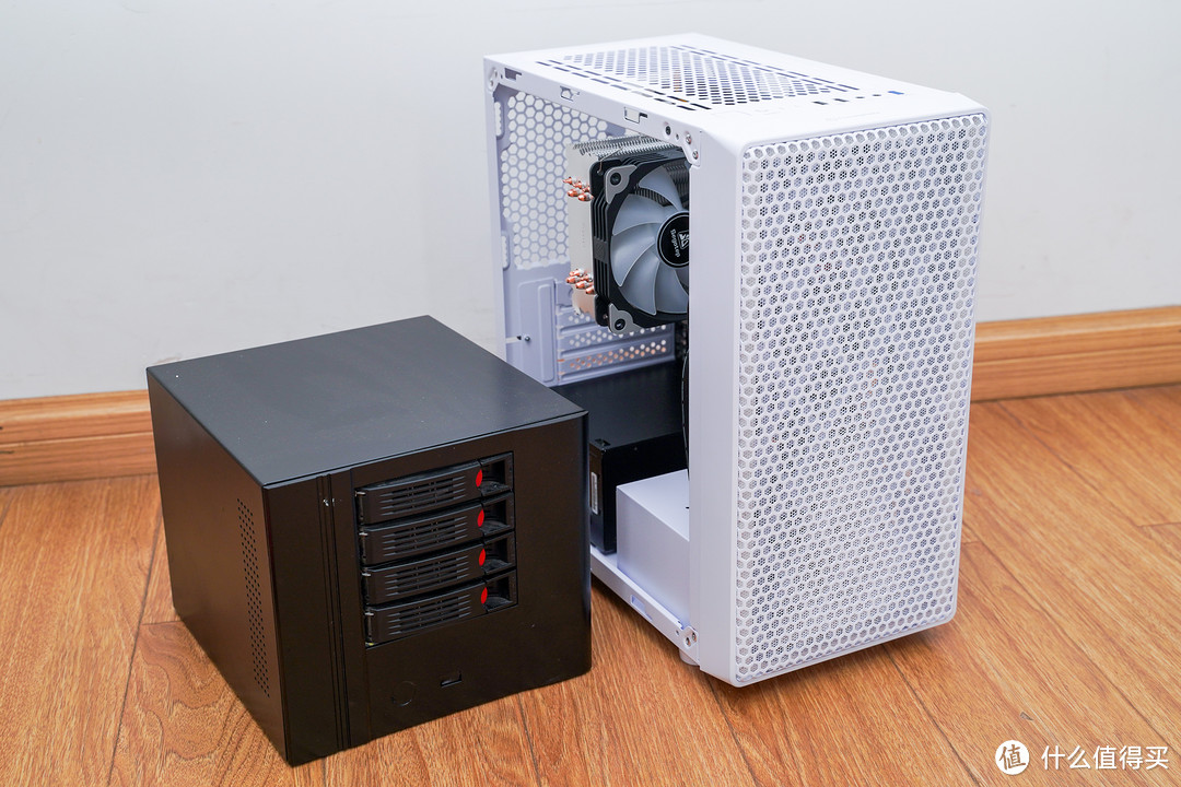 组装一台高性能All in one NAS，i5处理器+z370主板，万兆+软路由+win10！