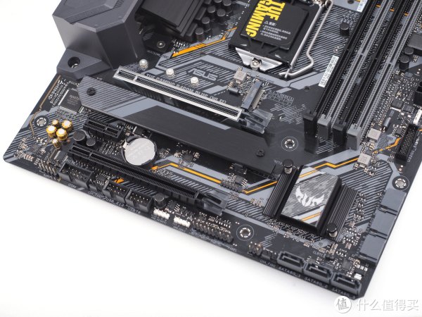 面向主流的新平台，华硕TUF GAMING B460M-PLUS主板+i5 10400F开箱测试_