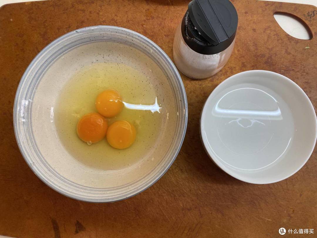 微蒸烤箱真的好用吗？实测分析这款厨房电器值不值得买！