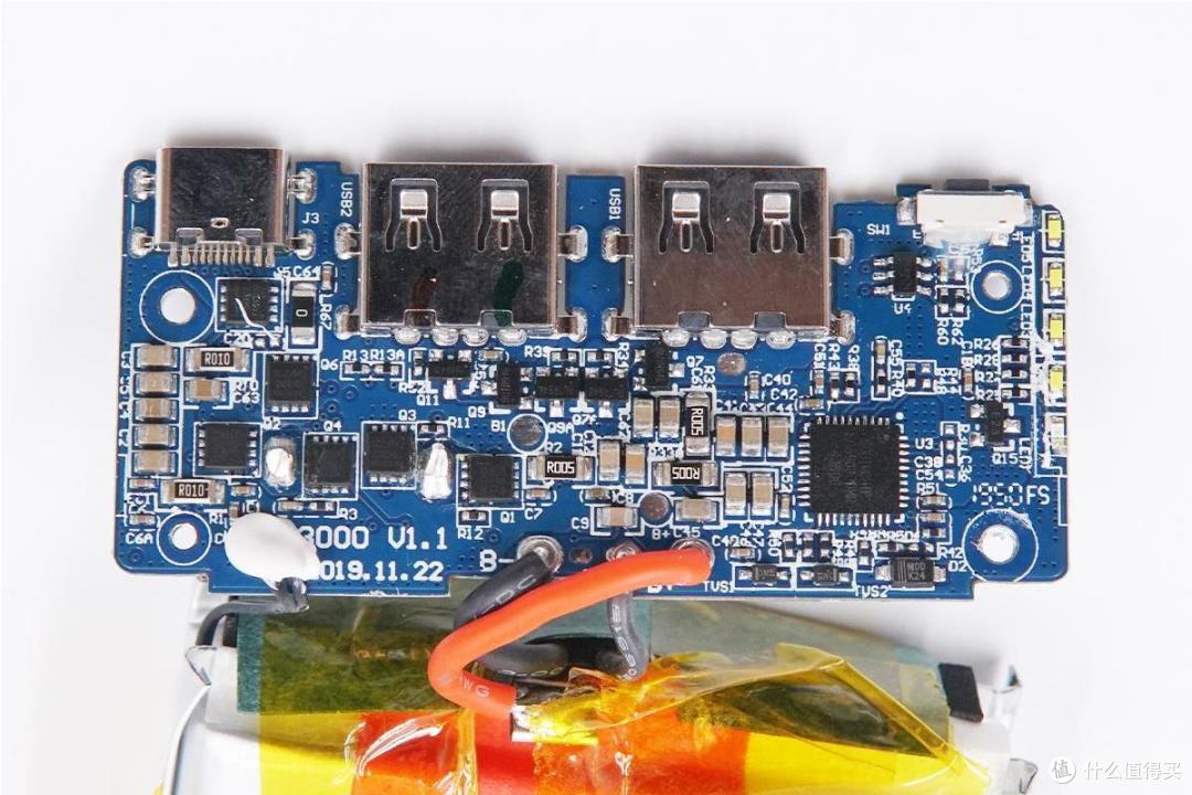 拆解报告:Smartisan锤子20000mAh 2A1C 45W PD双向快充移动电源DP201