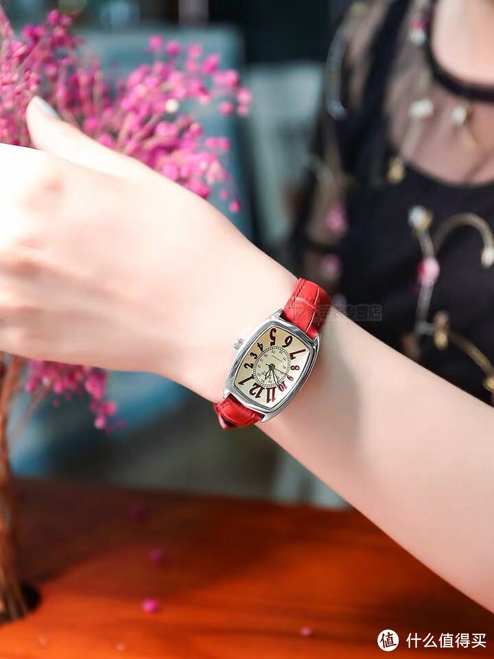 卡兰克穆勒卡西欧经典酒桶小红表ltp1208e9b2