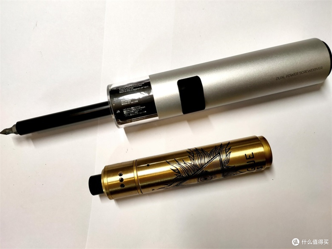WOWSTICK双动力锂电家居螺丝刀套组