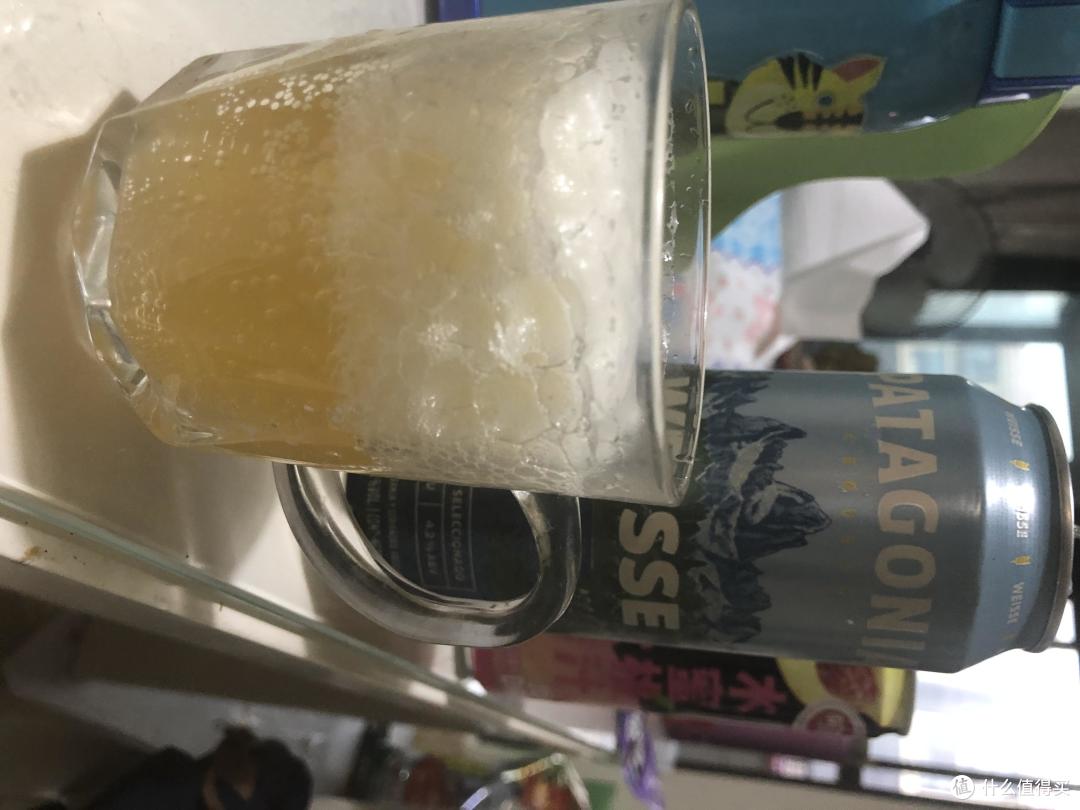 好喝不上头------众测百威家的小啤酒
