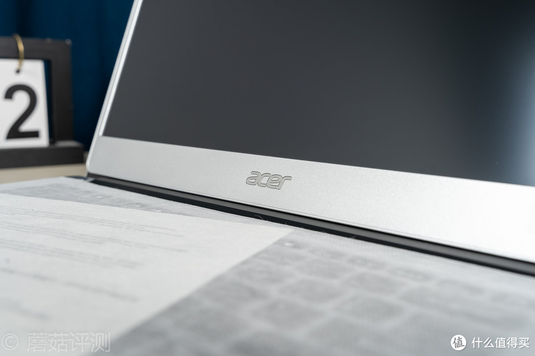 外观精致性能强，配置丰富重量轻、宏碁(Acer)墨舞EX214轻薄笔记本 深度评测