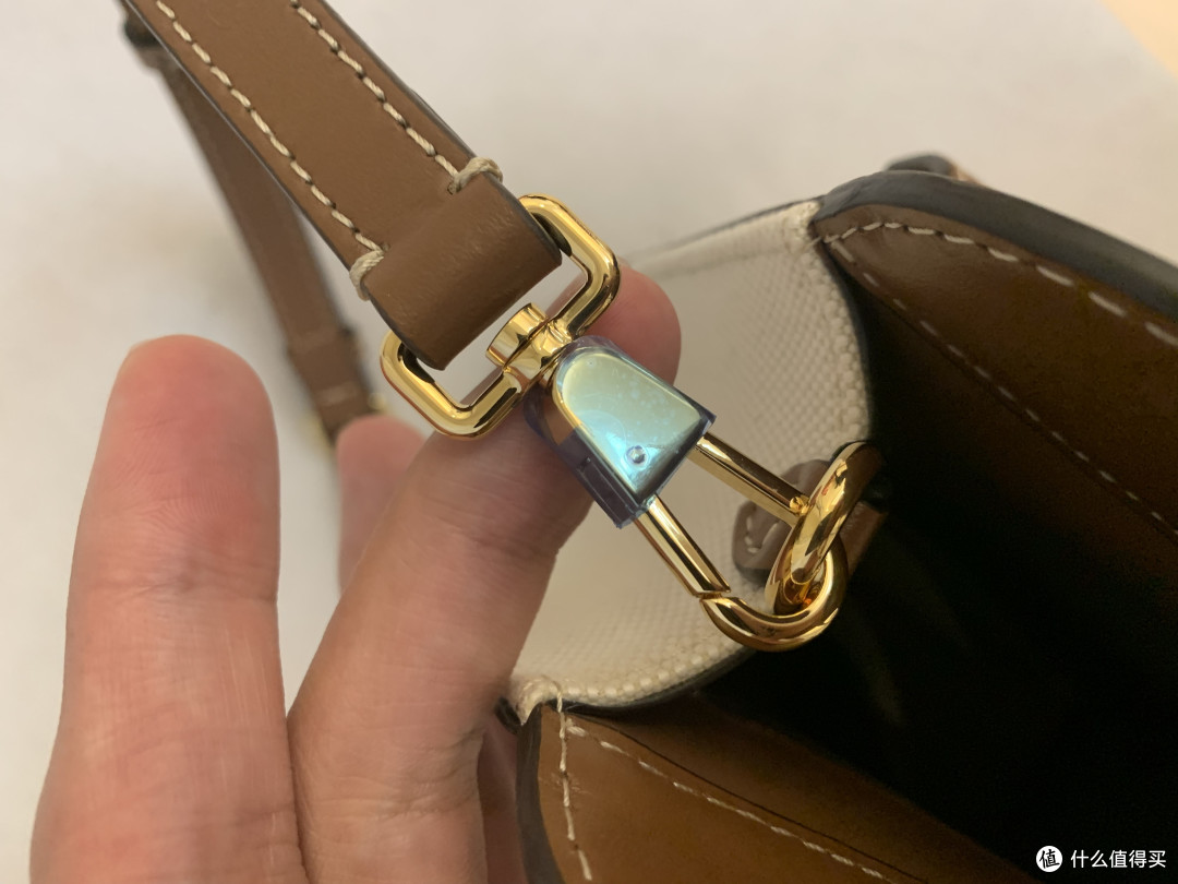 精致的五金