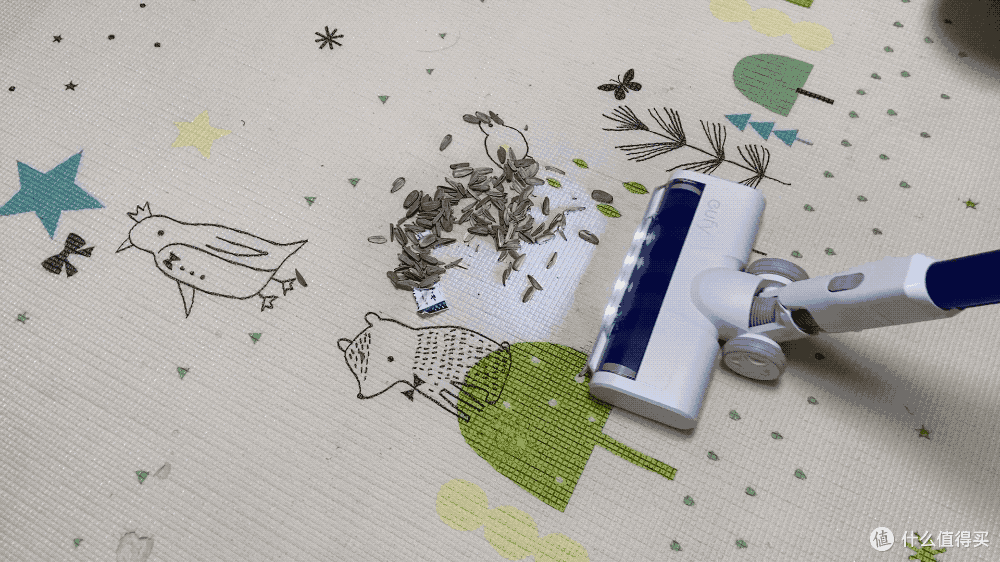 做充电宝很牛的Anker竟然出了吸尘器,eufy s11手持无线吸尘器上手体验