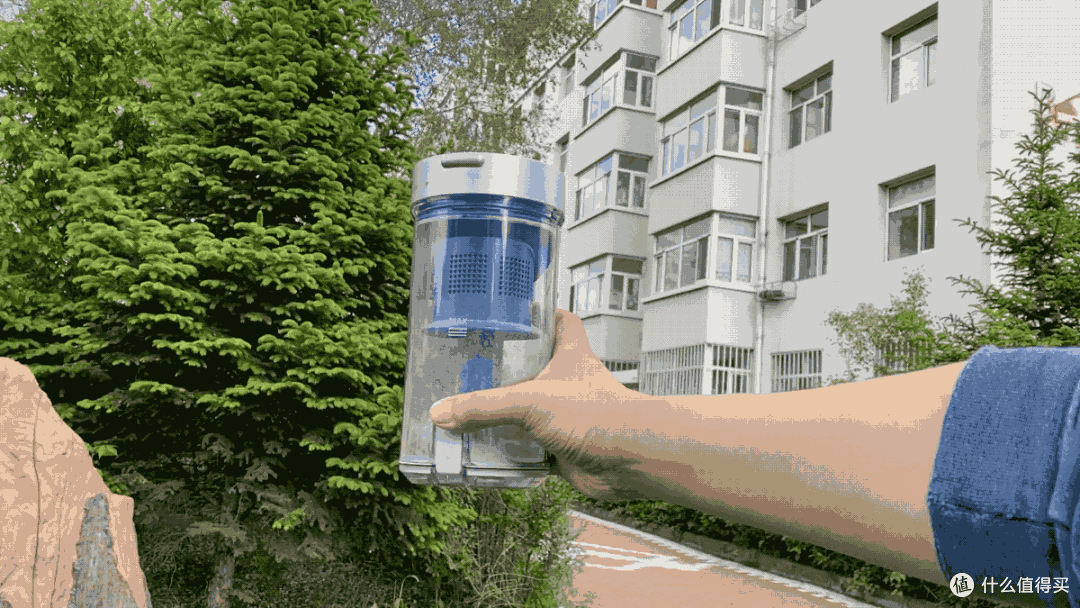 做充电宝很牛的Anker竟然出了吸尘器,eufy s11手持无线吸尘器上手体验
