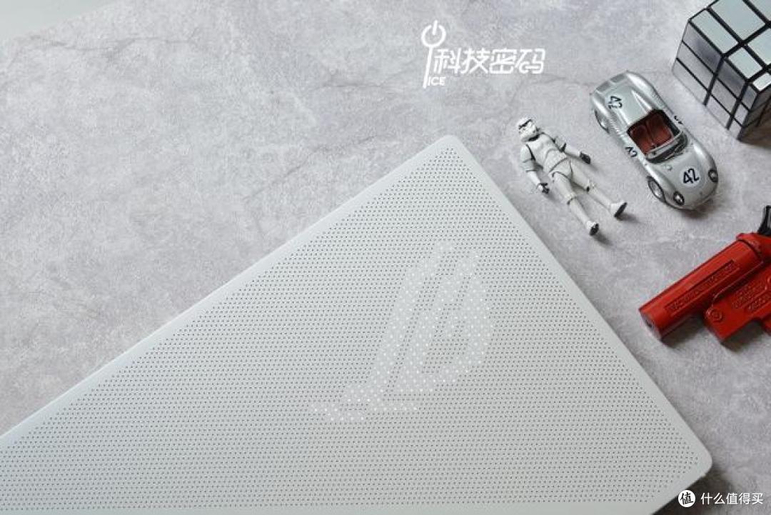 潮流单品 ROG幻14轻薄高效能潮玩笔记本满足你的各种需求