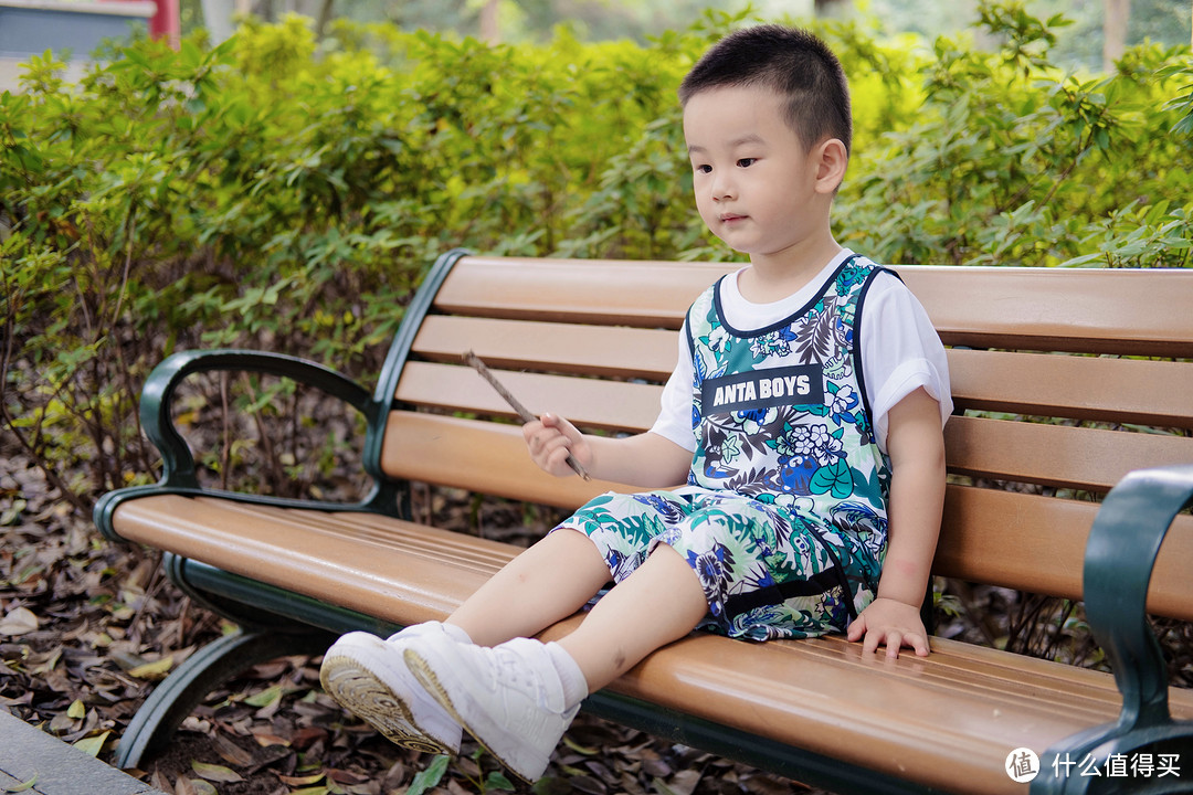 孩子夏天如何穿的潮流又好看？安踏儿童TOKIDOKI联名款搭配