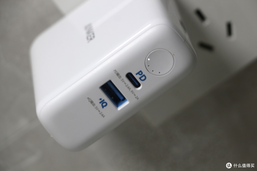 二合一到底合了什么?——ANKER 新款二合一充电器使用体验分享