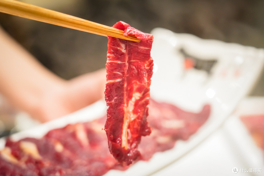 在上海越活越好的潮汕牛肉火锅店，到底牛在哪儿？