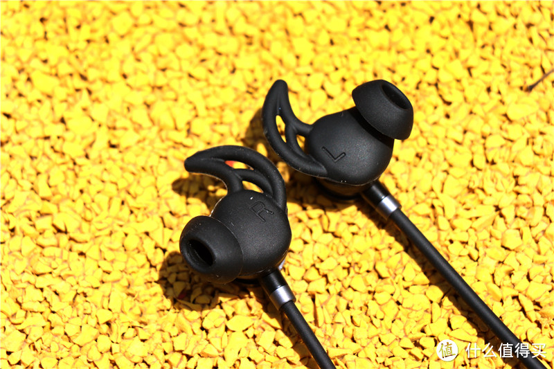 “一款知你所需的蓝牙耳机”——测评南卡S2挂脖式运动耳机！