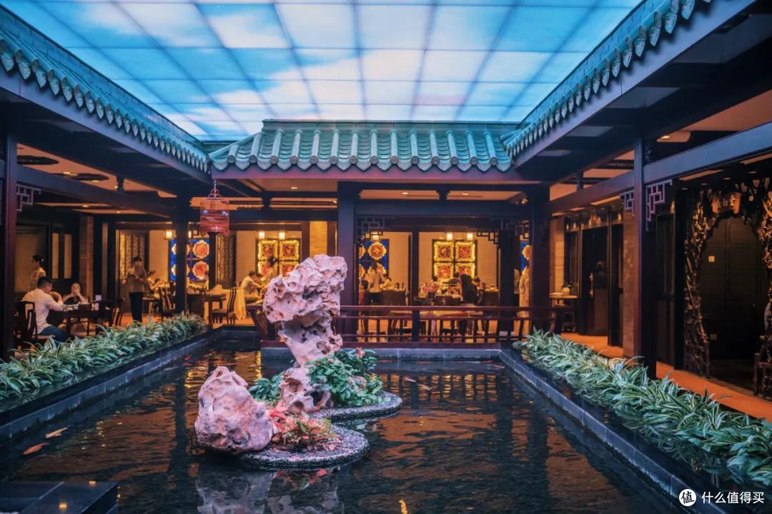 一家酒店三家米其林，吃货广州必睡的酒店来了！