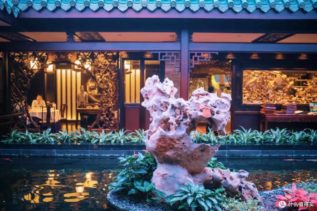 一家酒店三家米其林，吃货广州必睡的酒店来了！