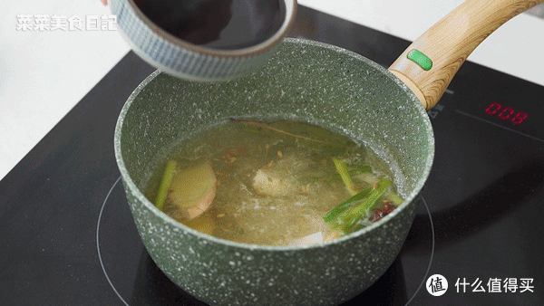 新晋爆款早餐！有个鸡蛋就能做，5块钱喂饱全家！