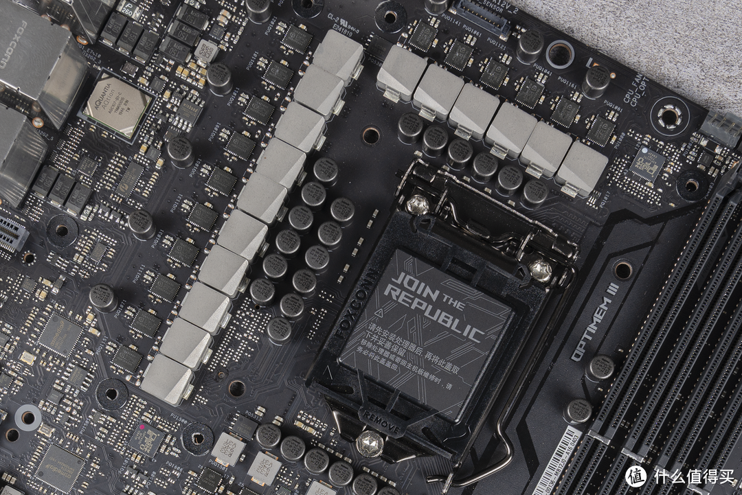 信仰、败家再次升级!玩家国度 ROG MAXIMUS XII EXTREME 拆解评测