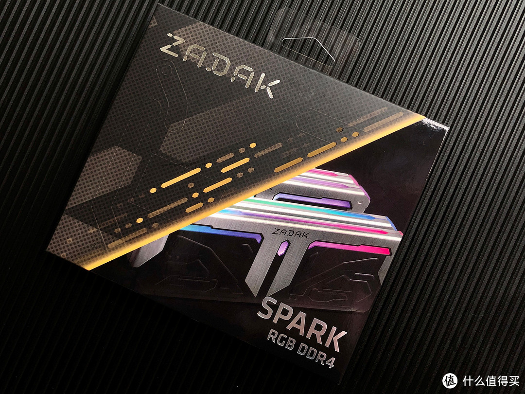 不走寻常内存路--扎达克（ZADAK）SPARK  DDR4 3600内存条开箱小测