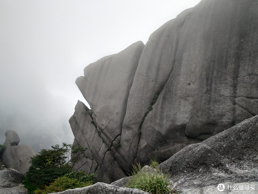 鳌鱼峰