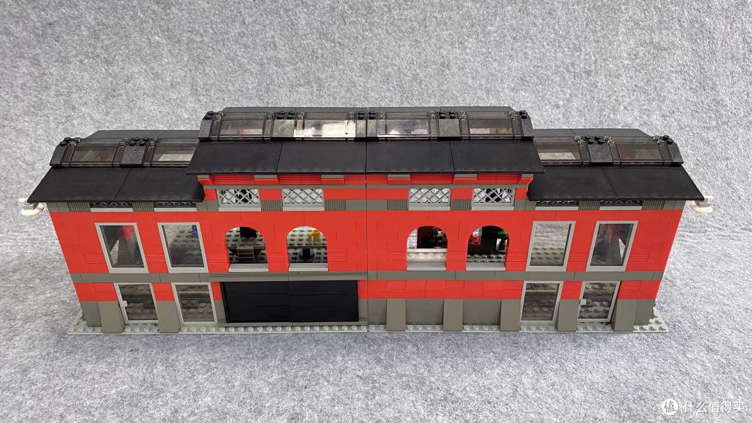 LEGO 10027 火车机车库