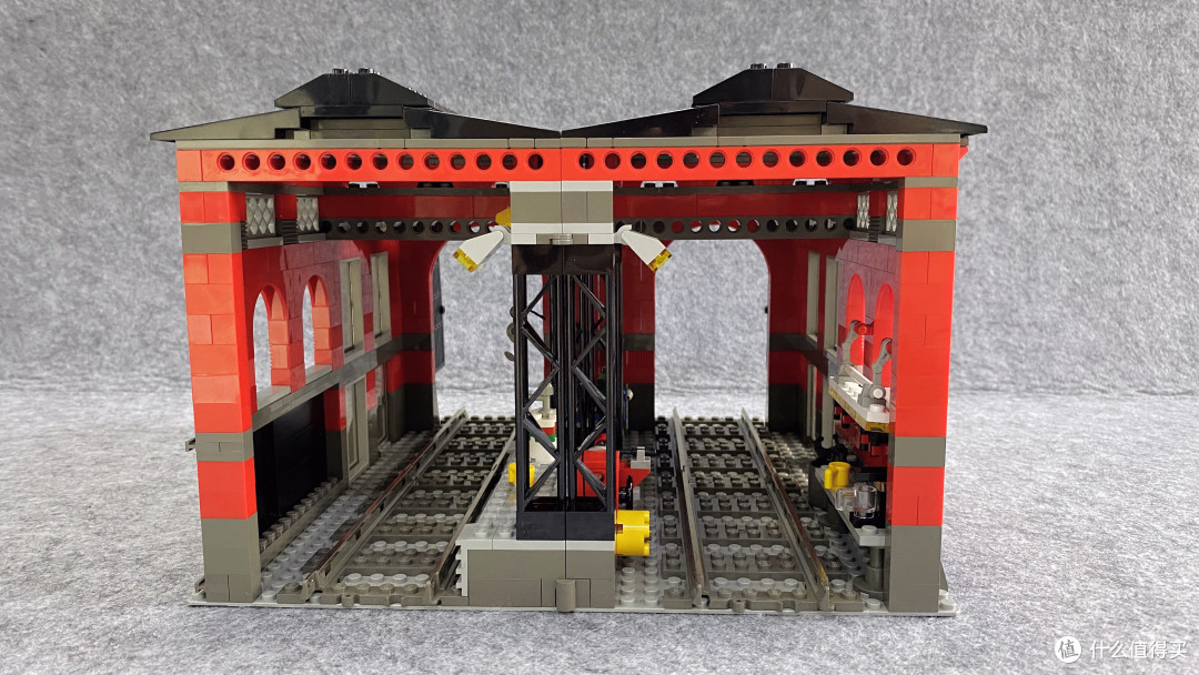 LEGO 10027 火车机车库