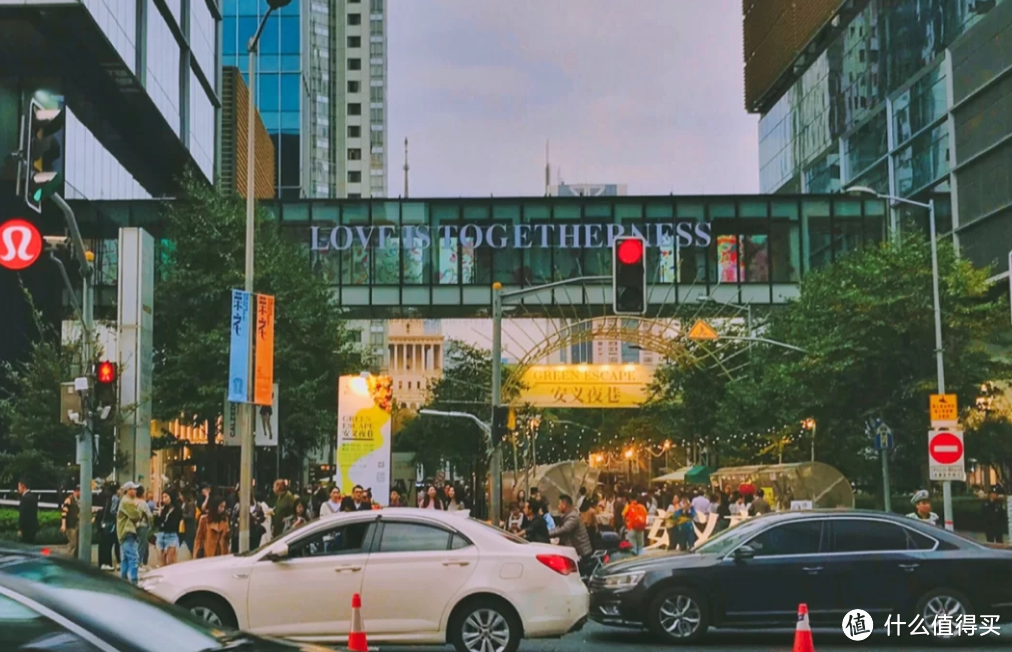 想要摆地摊?先去国内最好吃好玩的几个夜市转转吧