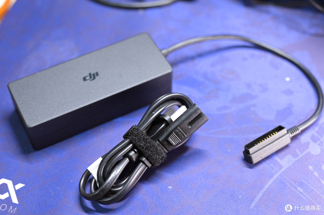 更爽的飞行 大疆MAVIC AIR2 开箱