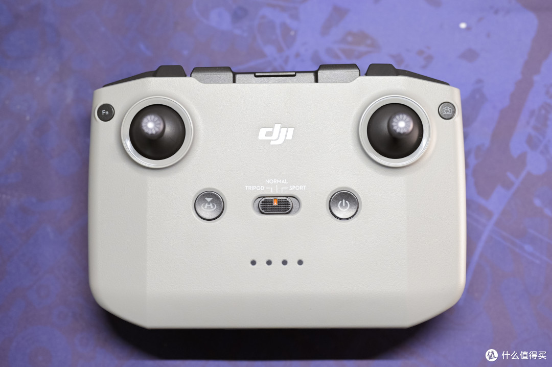 更爽的飞行 大疆MAVIC AIR2 开箱