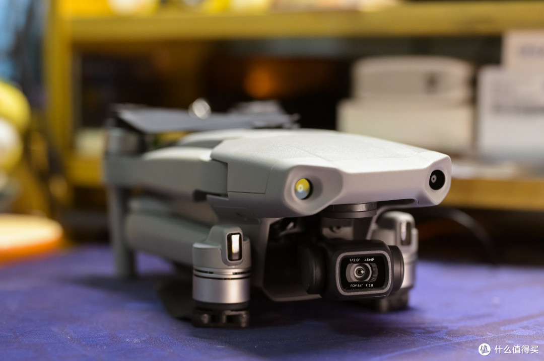 更爽的飞行 大疆MAVIC AIR2 开箱