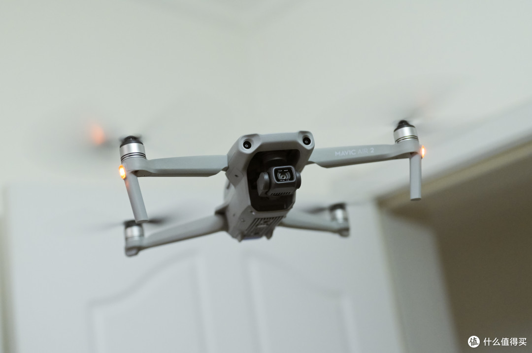 更爽的飞行 大疆MAVIC AIR2 开箱