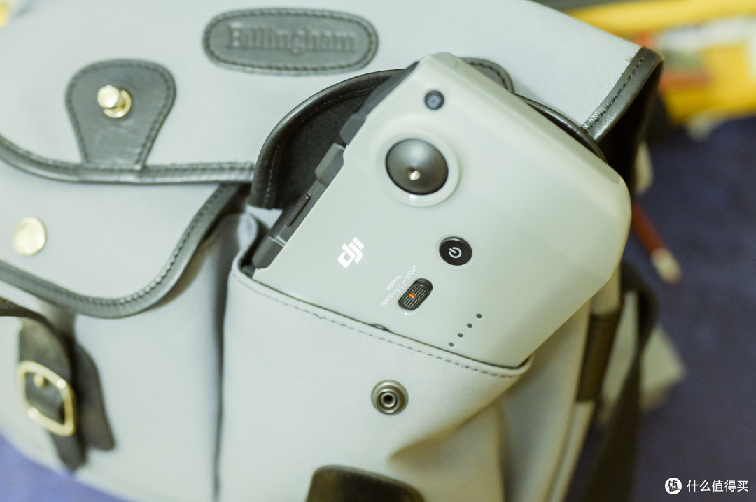 更爽的飞行 大疆MAVIC AIR2 开箱
