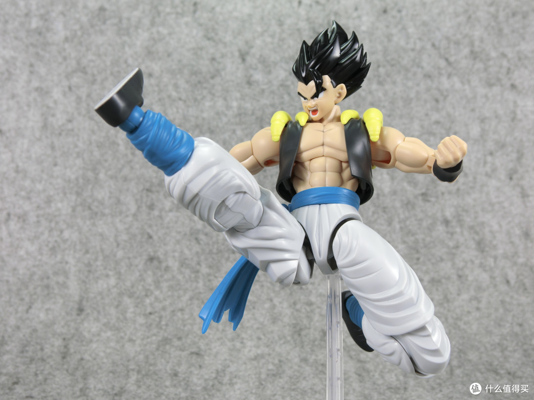 万代人形拼装 Figure-rise Standard 龙珠超 悟吉塔