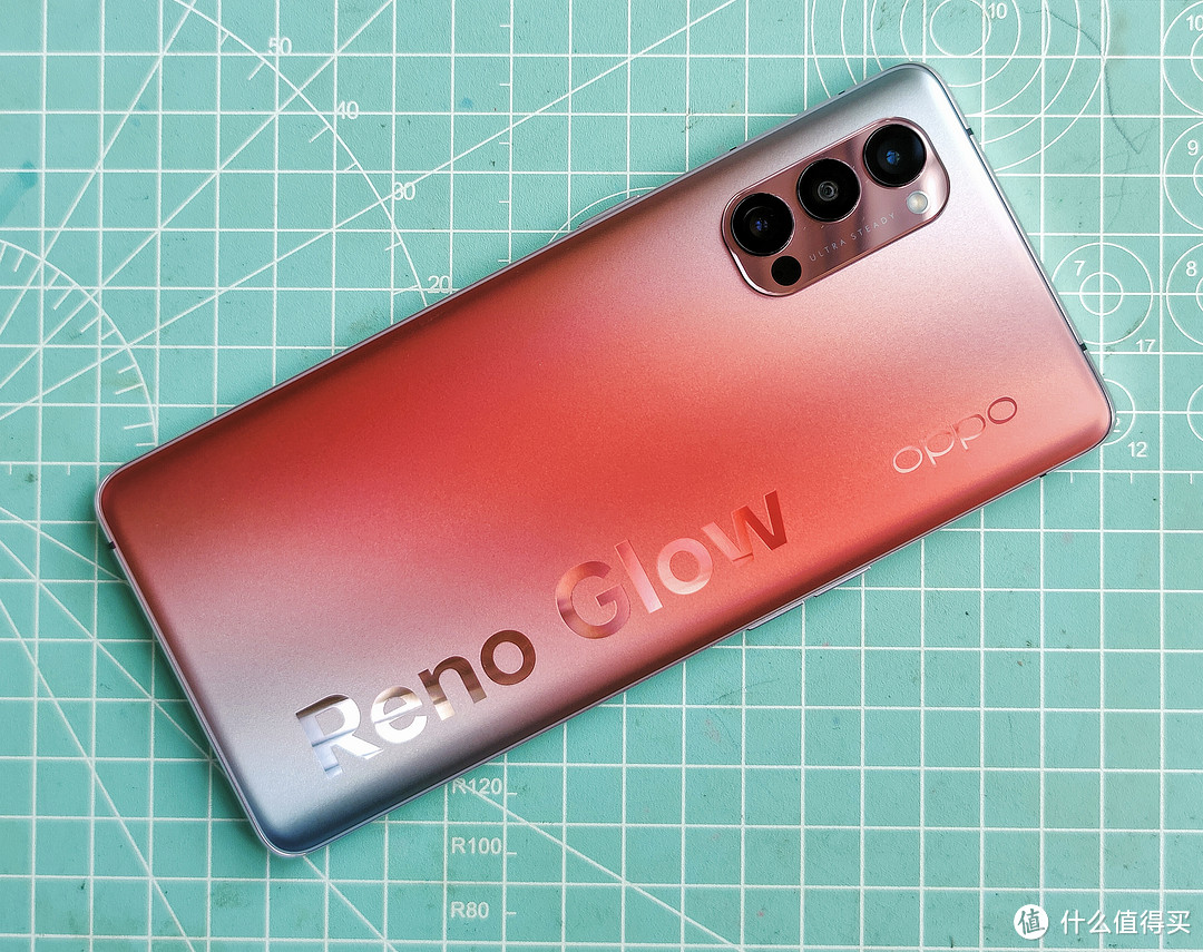 评OPPO Reno4 Pro，初代用户悲喜交加