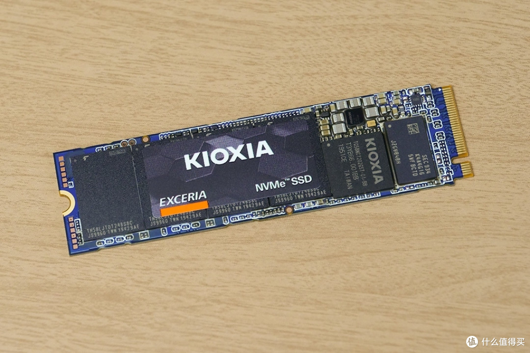 源自东芝铠侠excerianvme固态硬盘评测
