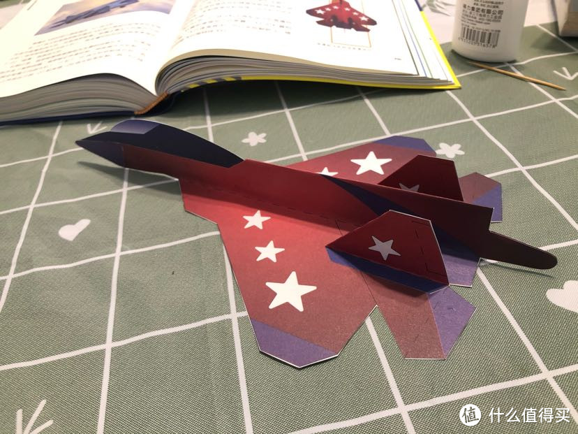 折纸书开箱——《纸飞机大师全攻略》