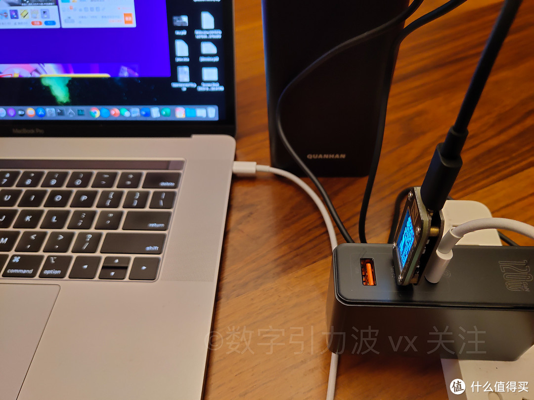 终于! 能喂饱你的MacBook Pro 了- 倍思120W PD快充！