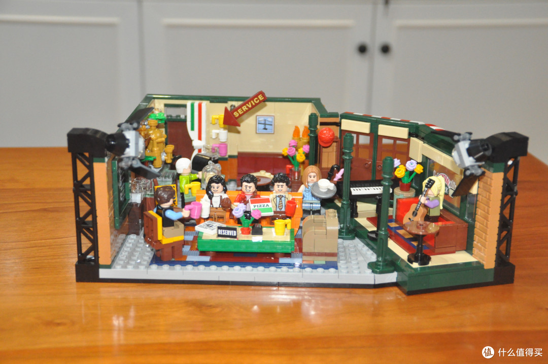 LEGO 乐高 21319 Friends老友记 Central Perk 中央公园咖啡馆
