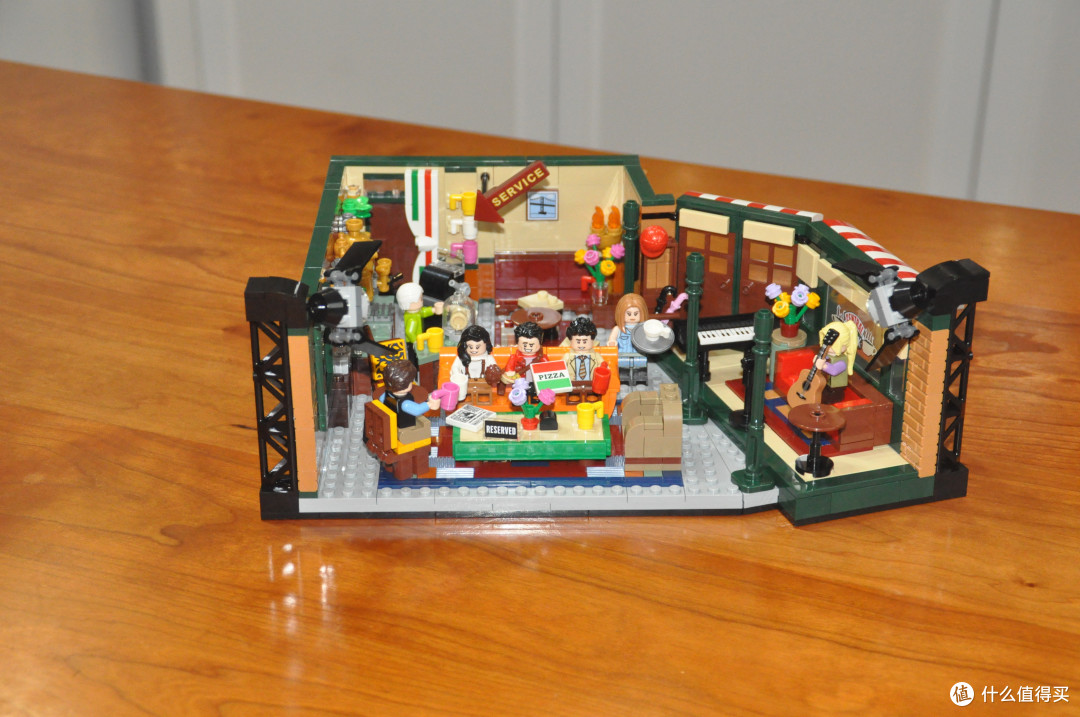 LEGO 乐高 21319 Friends老友记 Central Perk 中央公园咖啡馆