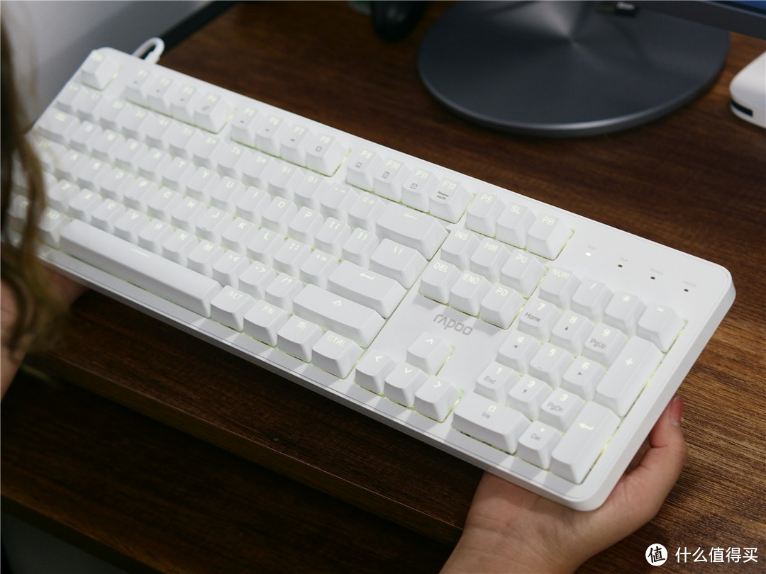 回归最初白色系的雷柏Rapoo MT710单光机械键盘使用体验