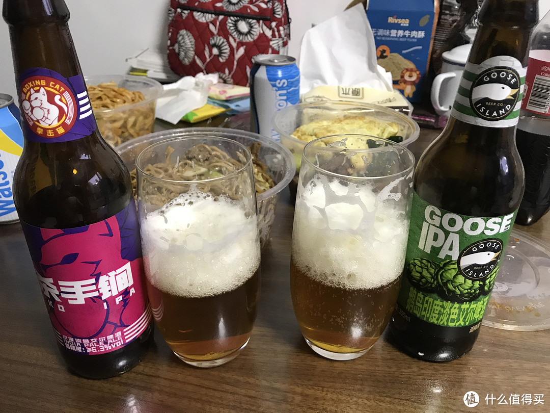 初次体验精酿啤酒：百威鹅岛及拳击猫