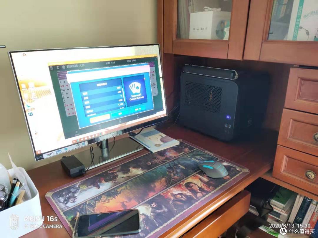Tt Core V1+AOC 卢瓦尔显示器