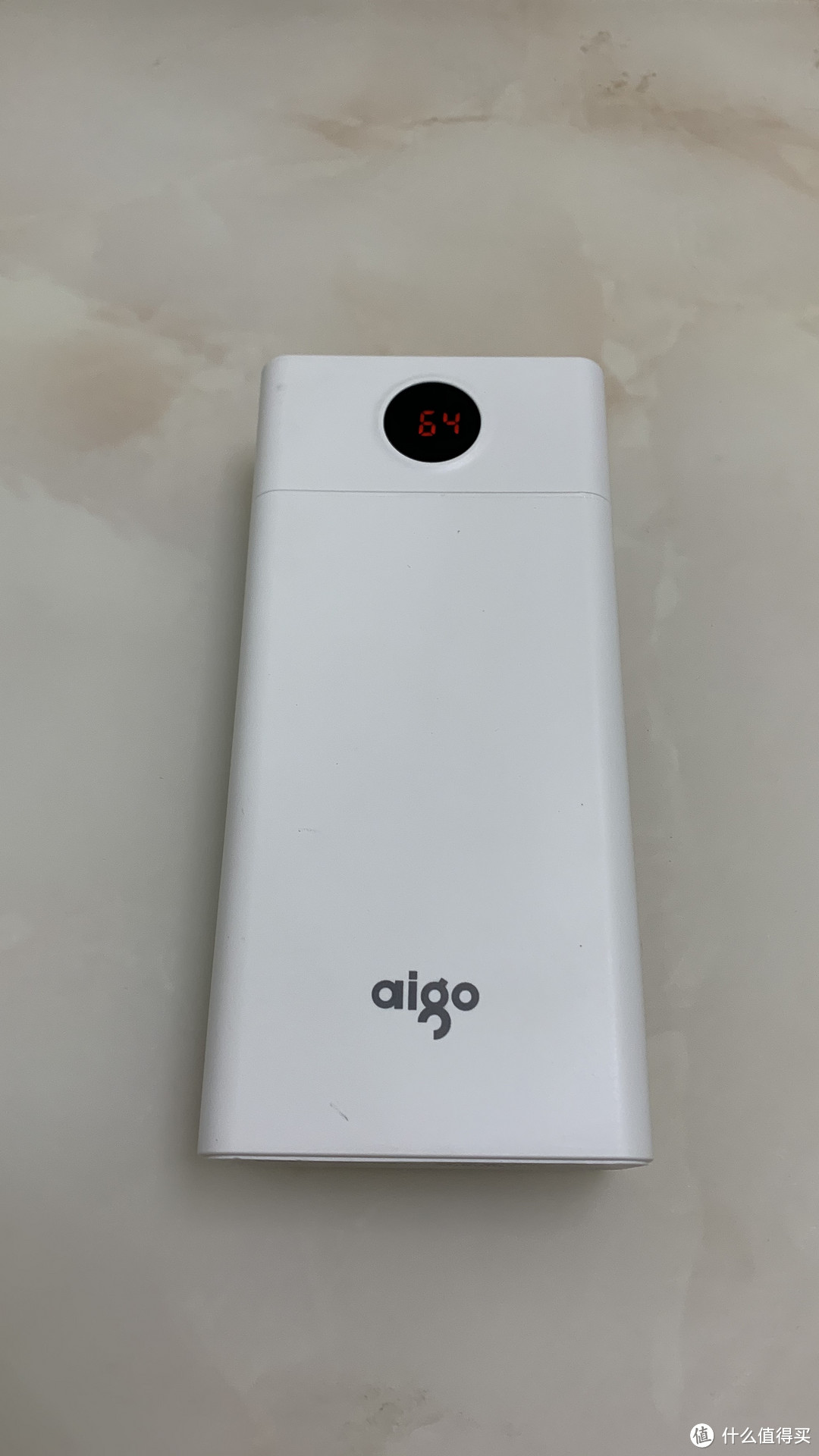 爱国者（aigo） W300 超大容量移动电源开箱评测