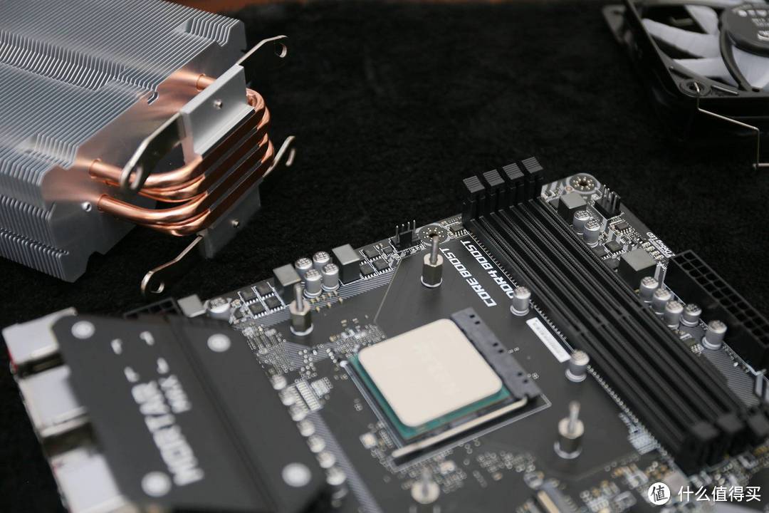 六千预算装机，最后一万硬是没挡不住，AMD 3700平台配上万吗？