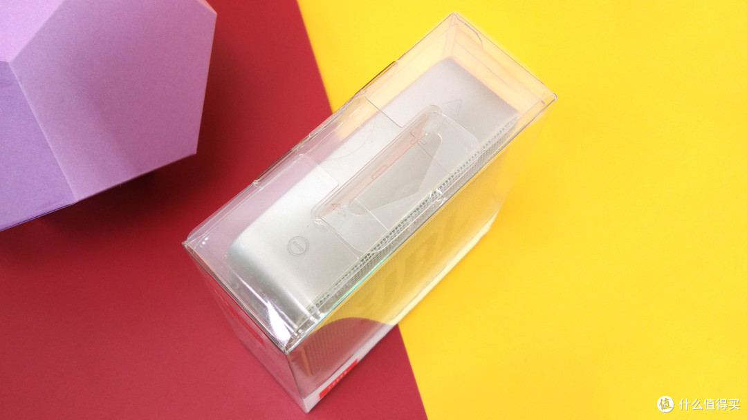 JBL GO2蓝牙音箱：IPX7级防水，皮实且音美
