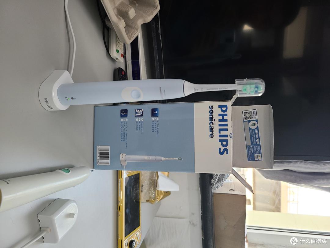 入门电动牙刷的升级从飞利浦6512到6803