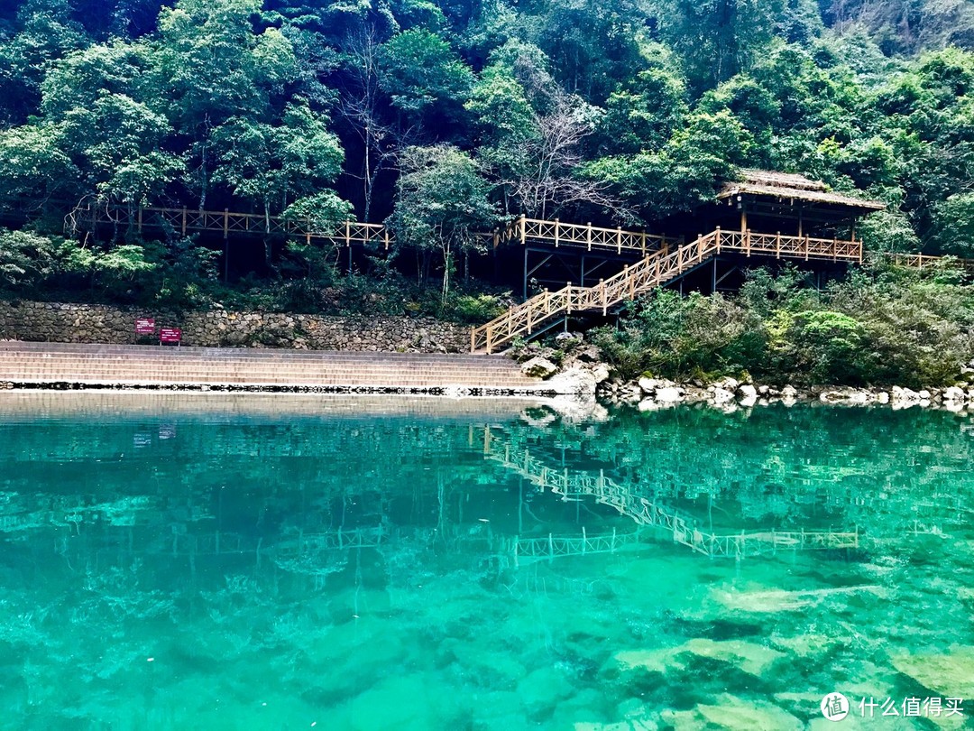 云窍旁通吞日月，烟萝倒拔挂虹霓 ——黔行于崇山峻岭间